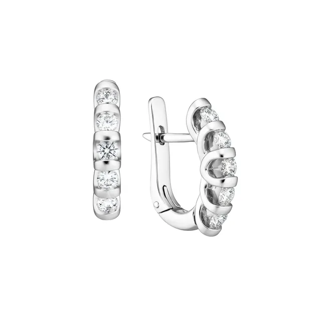 Серьги из золота 585 с бриллиантом